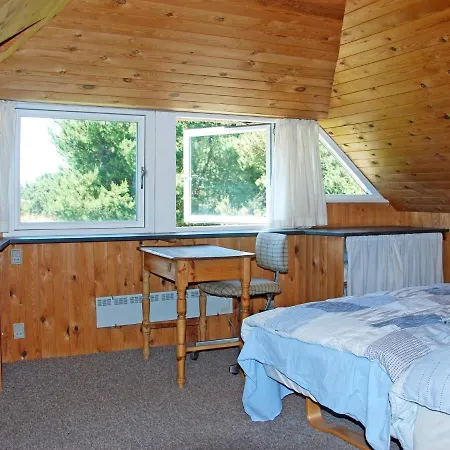 Three-bedroom In 85 Holiday home *